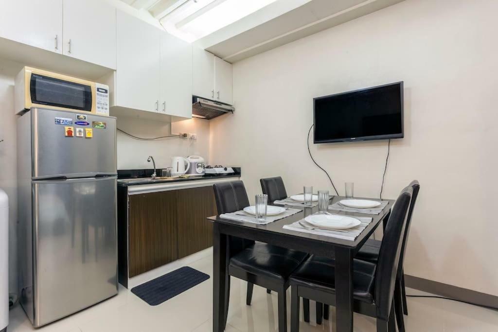 Jen'S Paranaque City Apartment Manila Kültér fotó